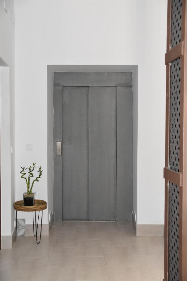 Apartamentos Turisticos Mamelon Jerez de la Frontera Eksteriør bilde