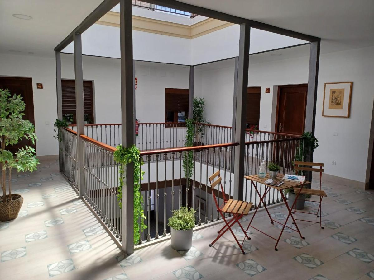 Apartamentos Turisticos Mamelon Jerez de la Frontera Eksteriør bilde